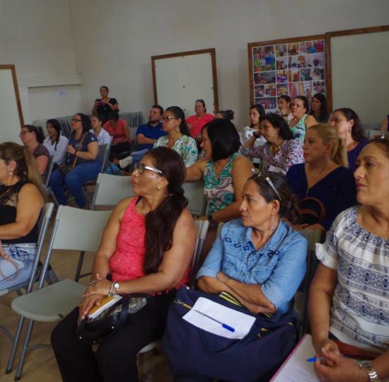 Sede ofrecerá programa educativo a mujeres jefas de hogar