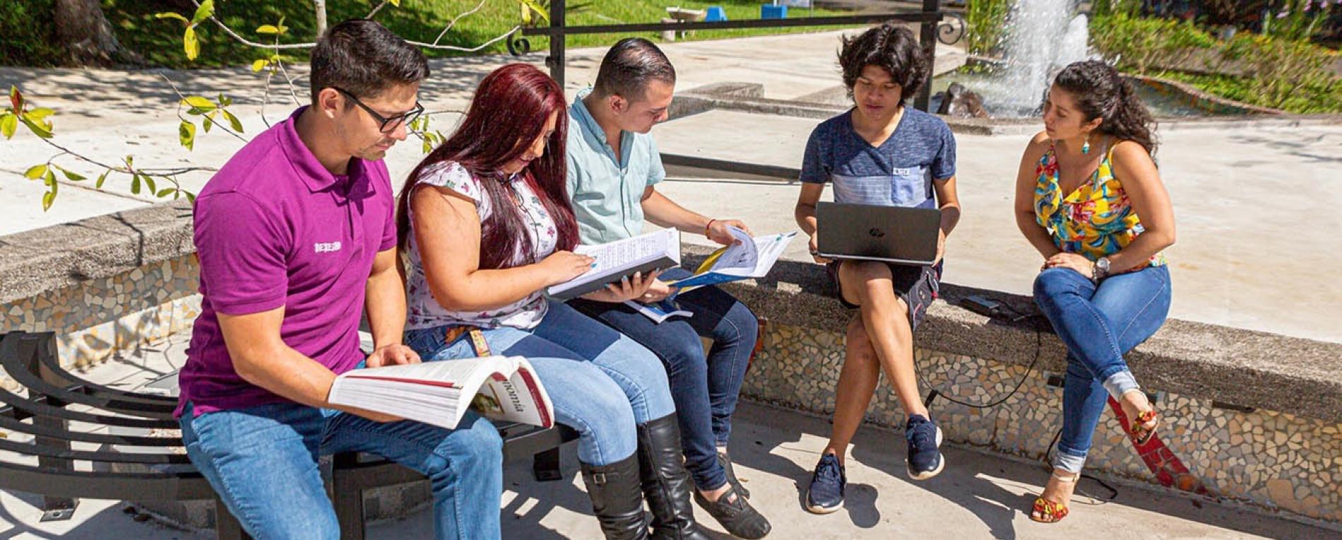 Sede ofrece acompañamiento a población estudiantil 