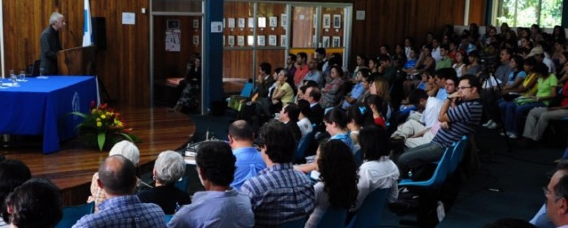 Fiesta académica en la Sede 