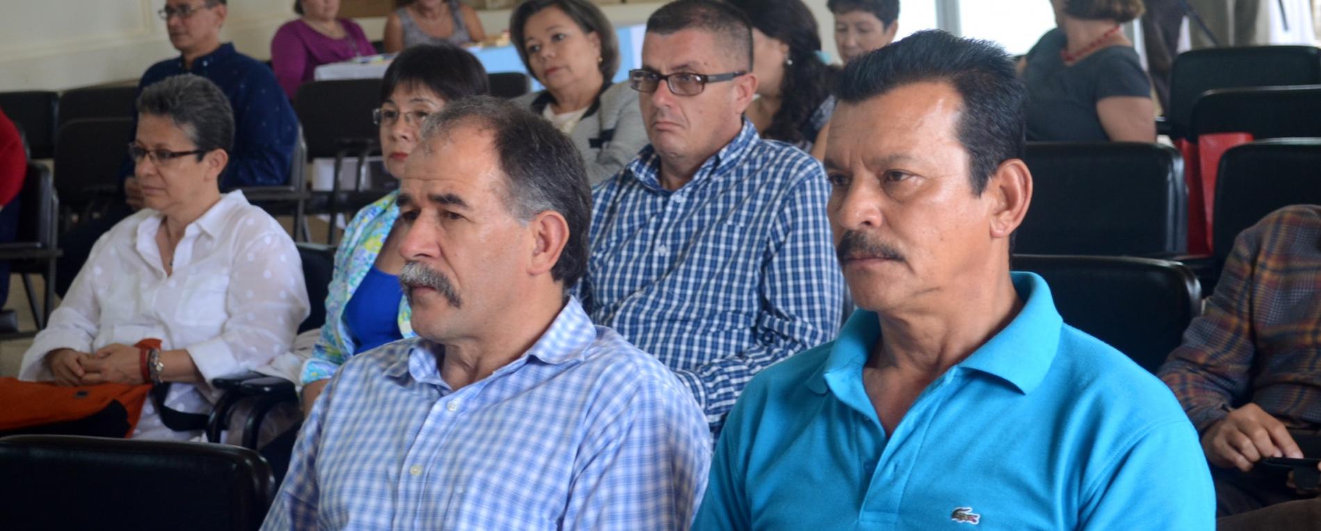 UCR reconoce labor de sus funcionarios