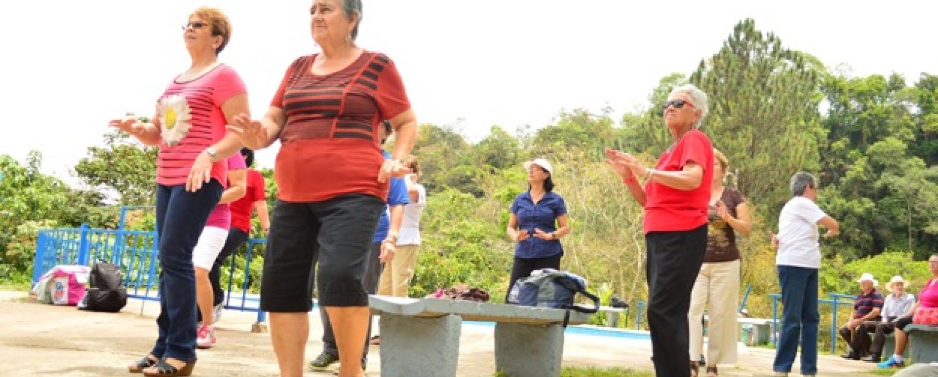 Adultos mayores participan activamente en la Sede de Occidente