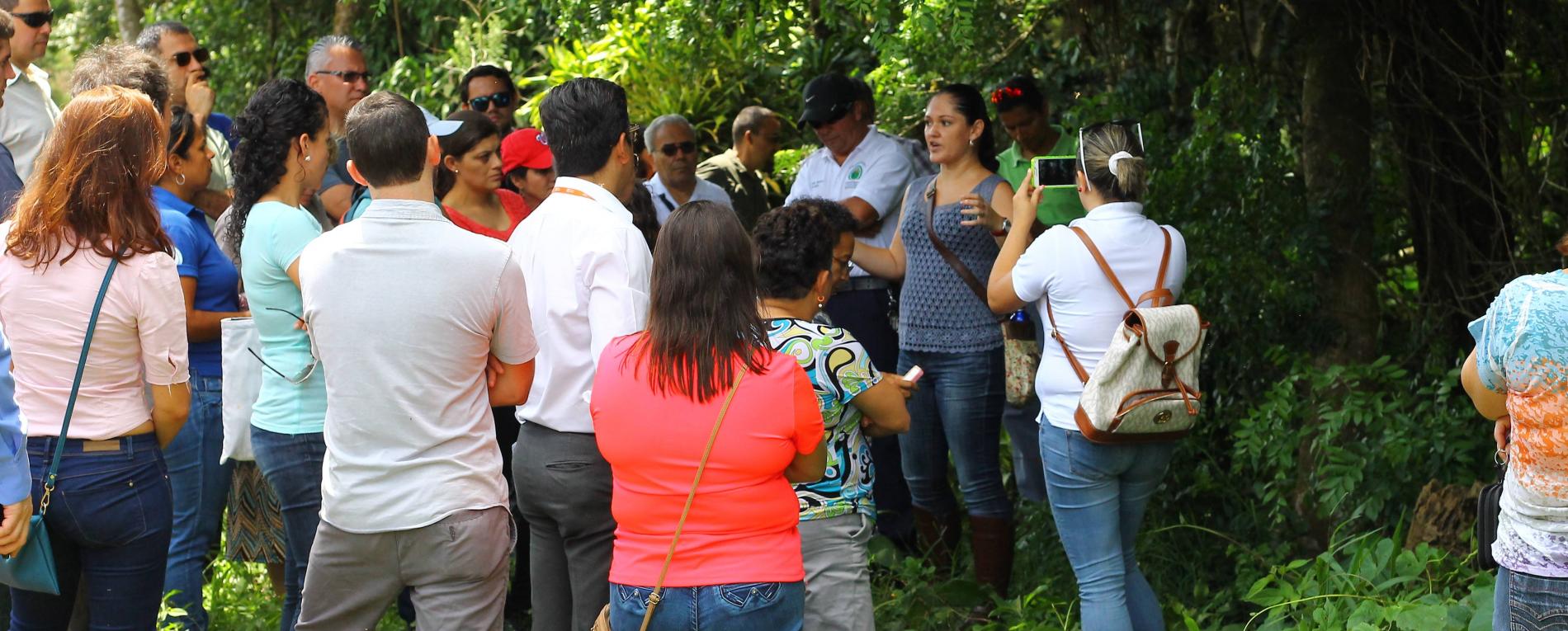 Sede presentó programa para recuperar el Laguito