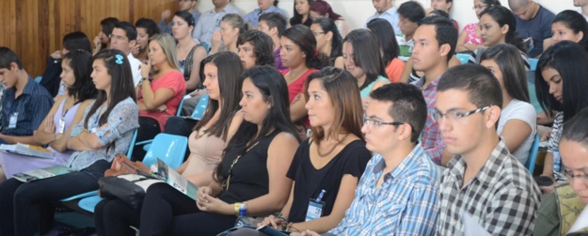 Especialistas analizaron temas del Derecho Administrativo