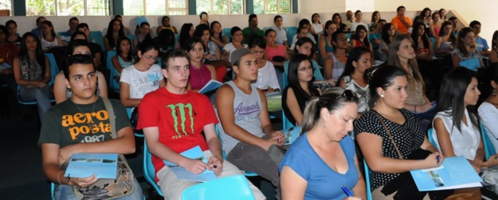 Estudiantes de primer ingreso recibieron inducción