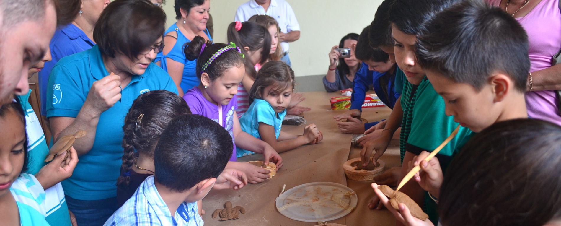 Niños, niñas y personas adultas mayores se benefician con la Etapa Básica de Artes 