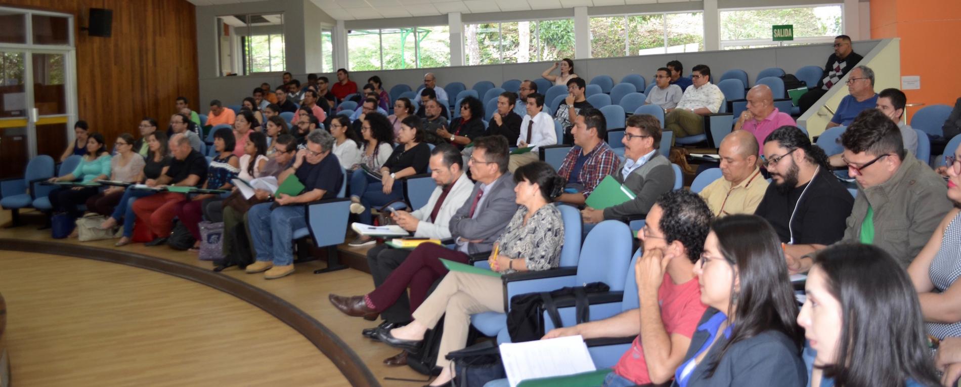 Profesionales en filosofía se reunieron en la Sede de Occidente