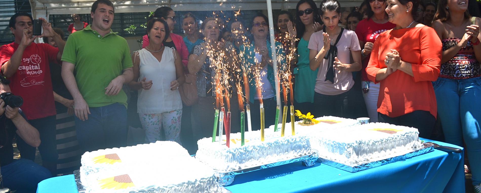 Sede celebra los 75 años de la Universidad de Costa Rica