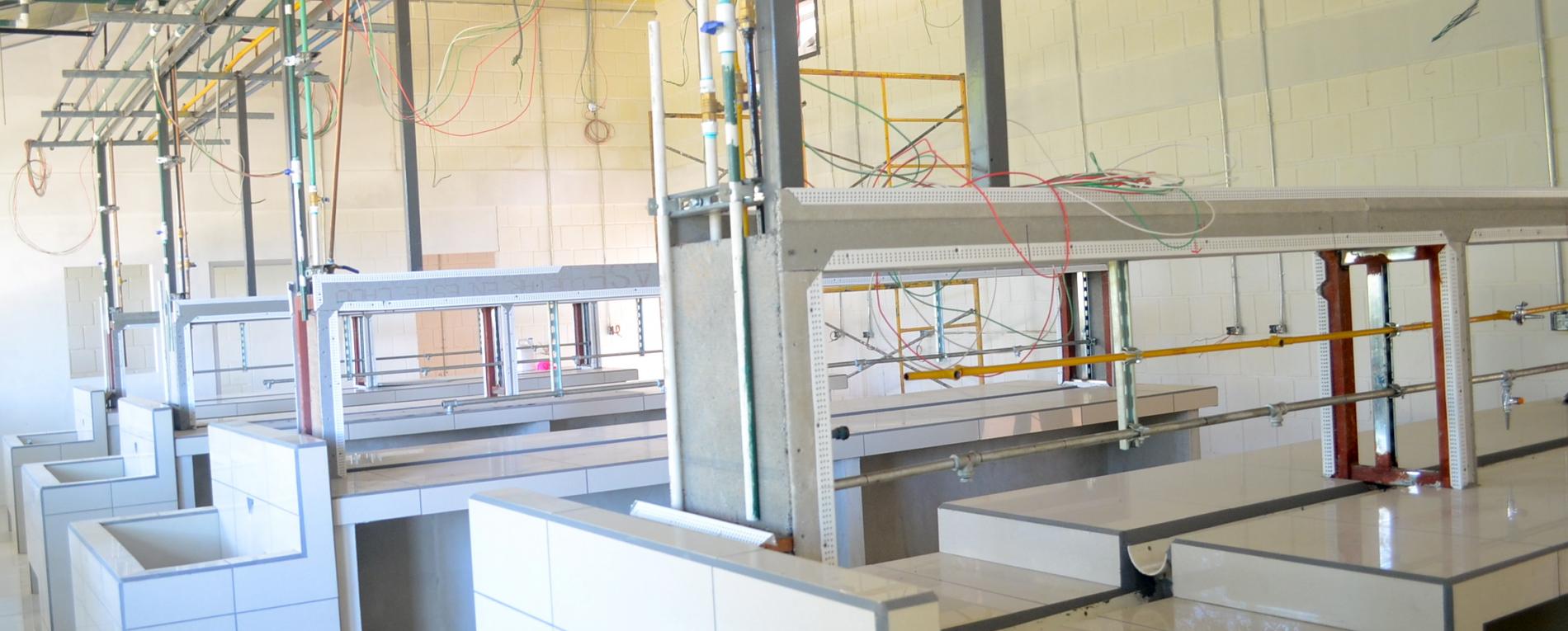 Remodelación en Ciencias Naturales genera mayor seguridad para estudiantes y docentes