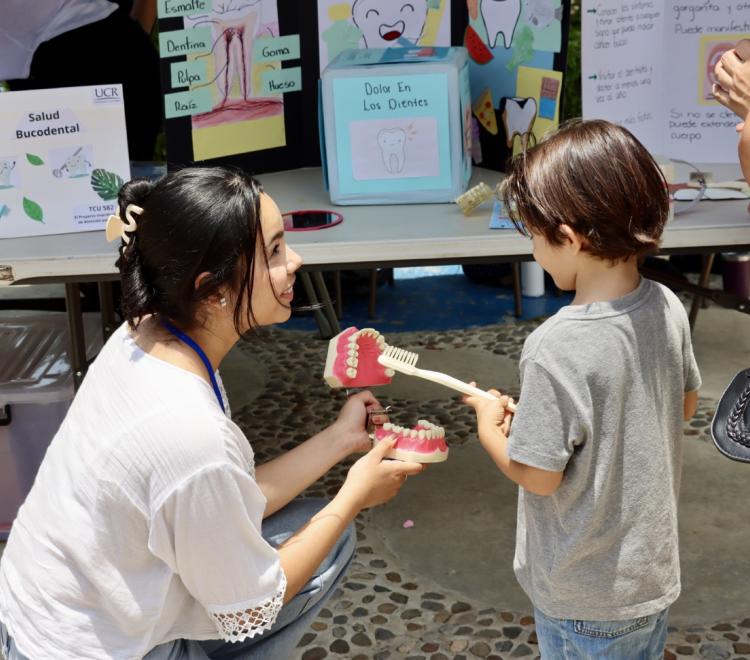 Abordaje y Educación en Salud Bucodental Integral