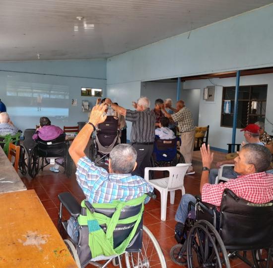 Adultos mayores podrán inscribirse en cursos virtuales para el I ciclo 2021