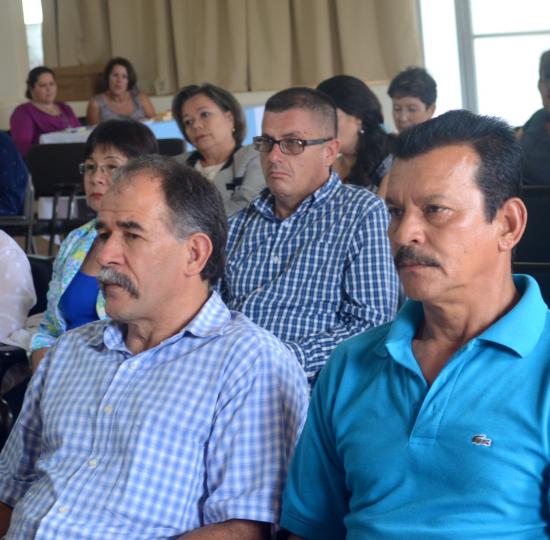 UCR reconoce labor de sus funcionarios