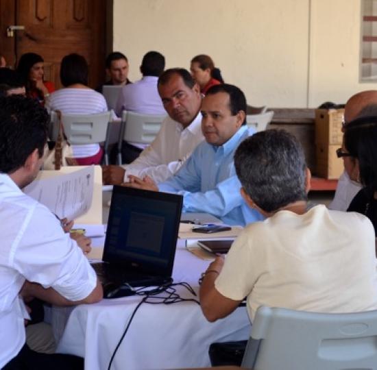 Sede organizó conversatorio con la comunidad