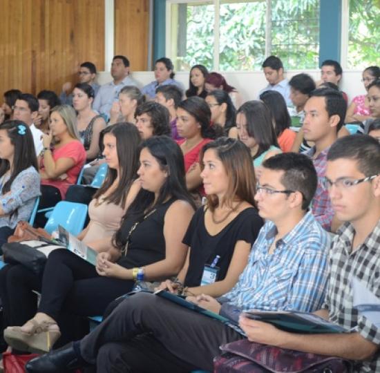 Especialistas analizaron temas del Derecho Administrativo