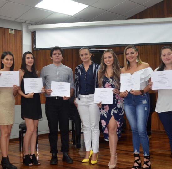 Sede de Occidente entregó certificados a la primera promoción del Programa  EMPLÉATE