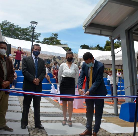 Inauguración plazoletas