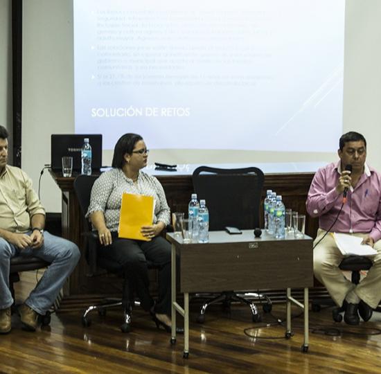 Sede abrió espacio para reflexionar sobre elecciones municipales