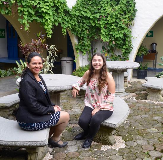 Estudiante del Conservatorio gana premio en el Concurso Internacional de Piano María Clara Cullel 