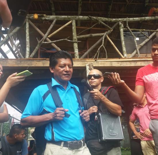 Estudiantes de Occidente hacen radio por primera vez