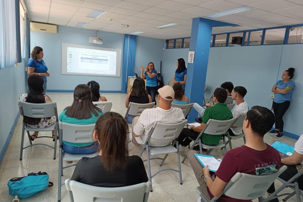  Ambientación para estudiantes del Programa de Residencias Estudiantiles